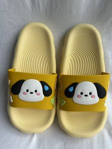 Ciabatte Gialle Cartoon con Suola Antiscivolo in EVA da 17mm, Ciabatte Estive da Uomo - Product Image 6