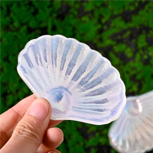 Pierres de guérison de haute qualité en gros, coquille de sélénite colorée Aura, cristal sculpté pour la guérison CrystalHola 9cm Feng Shui - Product Image 4