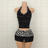 Ensemble de vêtements de sport pour femmes grandes tailles, imprimé léopard rose, imprimé guépard rose vif, haut court sans manches, leggings capri, 2 pièces