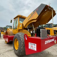 Compacteur vibrant d'occasion DYNAPAC CA510D à effet de compactage uniforme et système de transport antidérapant pour la remise en état des terres et la compactation de la terre