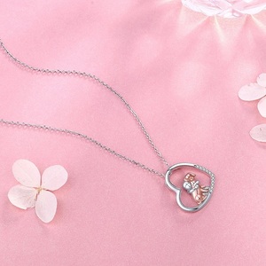 <span class=keywords><strong>Collana</strong></span> <span class=keywords><strong>con</strong></span> Ciondolo a Forma di Cuore e Cane <span class=keywords><strong>in</strong></span> <span class=keywords><strong>Argento</strong></span> Sterling <span class=keywords><strong>925</strong></span> Placcato Rodio <span class=keywords><strong>con</strong></span> Zirconi e Catena a Bambù per Matrimoni/Fidanzamenti/Feste per Amanti dei Cani - Product Image 5