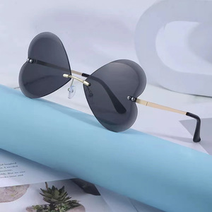 Duchi แว่นตาไล่ระดับสีประดับเพชรแบบไร้กรอบ UV400แว่นกันแดดแนวยุโรปอเมริกัน - Product Image 2