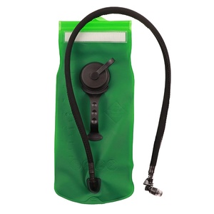 Échantillon gratuit – Sac d'hydratation sportif 1L vert en polyester, sans BPA, étanche, couleur personnalisée, vente chaude - Product Image 1