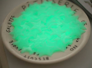 Pegatinas Luminosas en Forma de Corazón de China, de Alta Luminosidad, Brillan en la Oscuridad, Autoadhesivas, Fluorescentes, con Forma de Estrellas y Letras - Product Image 4