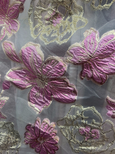 Tessuto Jacquard Metallico in Organza Broccata 100% Poliestere, Ricamato, 80 GSM Peso Medio per Abbigliamento Uomo Donna Bambini - Product Image 1
