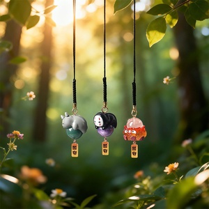 Vente en gros de pendentifs en cristal authentiques Star Wish, boîte mystère, personnages d'elfes de Hayao <span class=keywords><strong>Miyazaki</strong></span>, ornements suspendus pour téléphones et sacs - Product Image 4