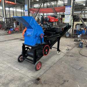 Concasseur à marteaux BOSF PC200*300 le plus vendu, 3 tonnes par heure, avec moteur AC, engrenages et roulements pour le concassage minier - Product Image 2