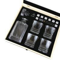 Gran oferta, logotipo personalizado, vaso de whisky transparente, juego de madera, accesorios de Bar, decantador de vino y whisky, accesorios para bebidas personalizados