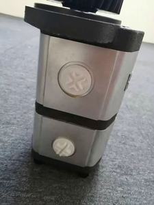 Bomba Hidráulica RE73947, Pieza de Motor para Maquinaria, Compatible con los Modelos de Tractor Deere <span class=keywords><strong>5076E</strong></span>, 5082E, 5090E - Product Image 4