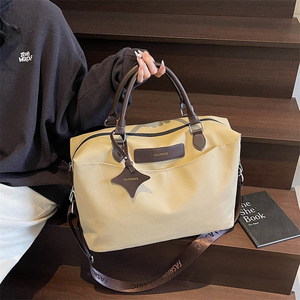 Sac de voyage personnel léger et antivol pour usage quotidien, idéal pour les trajets longs et courts en extérieur - Product Image 1
