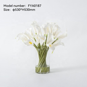 Flores Artificiales de Lirio Calla de Terciopelo Blanco con Tacto Real, Personalizadas OEM ODM, con Jarrón para Decoración de Vestíbulos de Hotel - Product Image 6