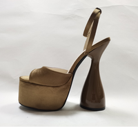 Chaussures d'été pour femmes Nouveau design Sandales à talons hauts pour femmes Plateforme Fashion Style Ankle Strap Shoes for Women