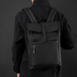 กระเป๋าเป้สะพายหลังแล็ปท็อปสำหรับผู้ชายวีพาวเวอร์สีดำ กันน้ำ สำหรับเดินทางธุรกิจและเดินทางประจำวัน พร้อมสายสะพายไหล่ รุ่นสปริง 2025 - Product Image 3