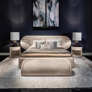 Cama Redonda Giratoria de Lujo Moderna Italiana con Base de Cama Redonda Senna, Colchón King Size de Lujo Suave Color Crema - Product Image 1