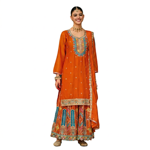 Nouvelle collection été : Ensemble Salwar Kameez indien 3 pièces en modal, col en V, manches longues, broderie chinon, séchage rapide, coupe décontractée - Product Image 1