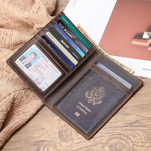 Cartera para Pasaporte de Cuero, Portadocumentos con Bloqueo RFID, Múltiples Ranuras para Tarjetas, Compatible con AirTag, Color Marrón Oscuro, Primavera 2024 - Product Image 2
