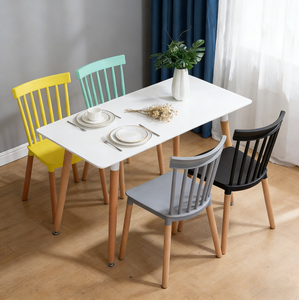 <span class=keywords><strong>Chaise</strong></span> de salle à manger <span class=keywords><strong>scandinave</strong></span> colorée à dossier à lattes avec pieds en bois de hêtre, design moderne et minimaliste pour la maison, le café et le restaurant - Product Image 2