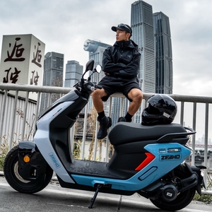 Motocicleta Eléctrica de Dos Ruedas para Adultos ZEEHO ADV AE7 2026 de Alto Rendimiento e Inteligente, 9200W 74V45AH con Batería de Litio - Product Image 4