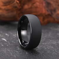Bague en tungstène noir prête à être expédiée pour hommes, 8 mm, polie haute brillance, anneaux de mariage en carbure de tungstène noir basique pour hommes