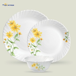 Set da Pranzo in Vetro Opale Bianco da 18 Pezzi con Decalcomania Floreale Personalizzata, Stoviglie in Vetro Opale <span class=keywords><strong>Arcopal</strong></span>, <span class=keywords><strong>Piatti</strong></span> e Ciotole da 10,5'' - Product Image 6