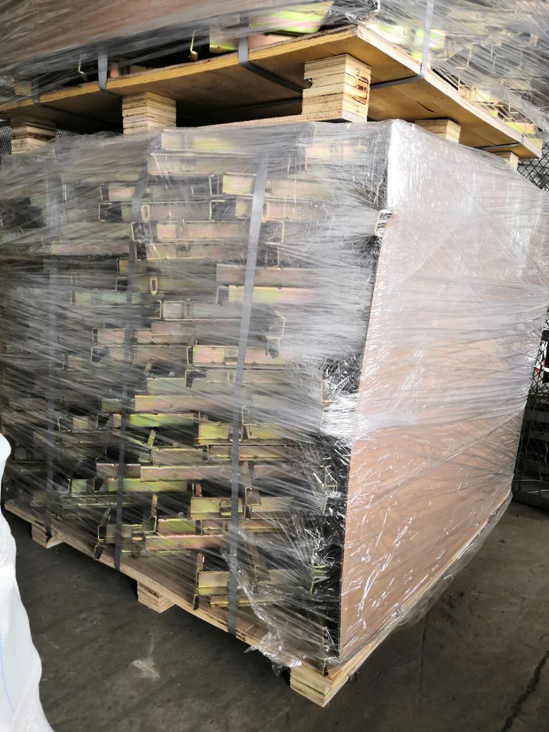 High quality scaffolding support cross bracing for Korean market