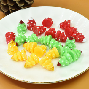 CHENXI - Adornos de Resina para Decoración de Fundas de Teléfono, Manualidades para Niños, Adornos Navideños para Árbol de Navidad, 20x15mm, 3 Colores Pintados - Product Image 3