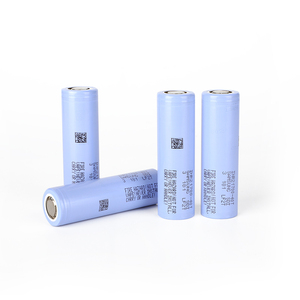 4000mAh 10C 21700 40T 4000mAh 35A Inr21700-40T 21700 Batterie 3,7V Li-Ionen Wiederaufladbare Batterie für Rasenmäher Kettensäge Elektrowerkzeug - Product Image 3