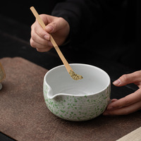 Ensemble de matcha de style japonais en céramique à motifs étoilés avec fouet, support, bol et cuillère (Origine Dehua)