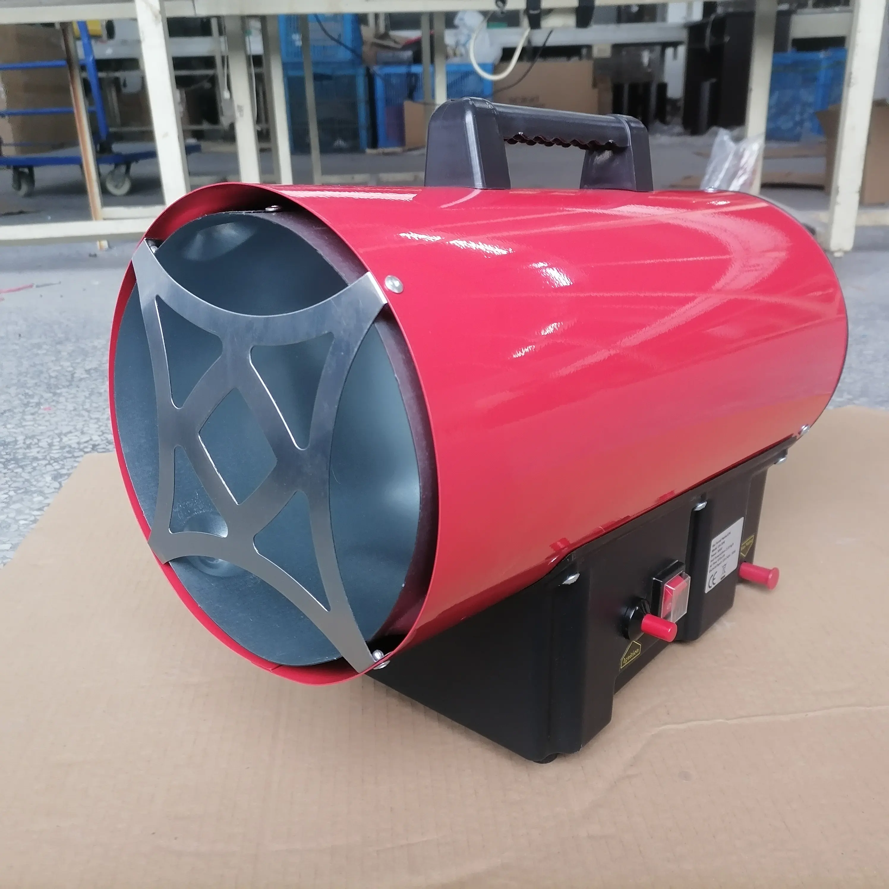 लाल औद्योगिक एलपीजी 15kw ,30kw ,50 किलोवाट प्रोपेन गैस हीटर