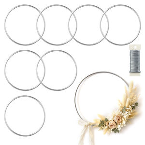 Cercles en métal faits à la main pour artisanat, macramé, attrape-rêves, centres de table floraux, cercles de mariage, couronnes DIY - Product Image 1