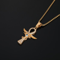 Nouveau produit RH Collier pendentif œil d'Horus Vente chaude Plaqué or 18 carats Acier inoxydable Vintage Motif ailes Ankh Bijoux de mode