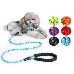 Stok Tersedia Tali Anjing Mewah Bahan Nylon Reflektif Custom untuk Anjing Sedang dan Besar Daya Tarik Kuat Model Fashion Dapat Disesuaikan Solid Gratis - Product Image 2