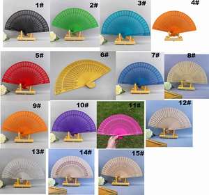 พัดไม้ไผ่สลักลายแบบวินเทจ ของตกแต่งบ้านสไตล์จีนโบราณ พับได้ กลิ่นหอม ใช้ในงานแต่งงาน วันเกิด และรถยนต์ - Product Image 2