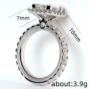 Anello di proposta scintillante a forma quadrata per donna, elegante gioiello da dito alla moda - Product Image 5