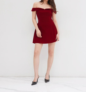 Mini abito da donna in <span class=keywords><strong>velluto</strong></span> <span class=keywords><strong>bordeaux</strong></span> con spalle scoperte, abito da festa elegante con scollo a cuore e linea ad A - Product Image 4
