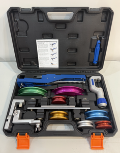 Kit d'outils de pliage de tubes en aluminium ChillTech avec matrices et mallette de transport pour la fabrication métallique - Product Image 1