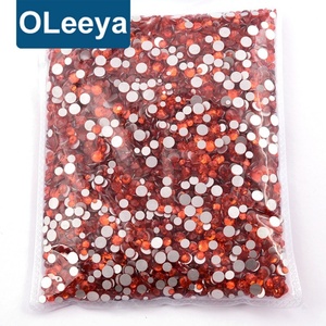 OLeeya Vente en gros de strass en cristal à dos plat non thermocollants, tailles mixtes SS3 à SS20, 14400 pièces, pour nail art et DIY - Product Image 1
