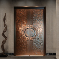 Porte d'entrée de luxe en cuivre de style antique pour villa résidentielle, porte battante en métal haute sécurité