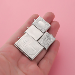Medallón con Forma de Corazón para Fotos |   Colgante de Acero Inoxidable Chapado en Oro de 18K para Recuerdos, para Hacer Collares y Pulseras - Product Image 4