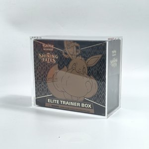 Étui en acrylique à fermeture magnétique à haute transparence avec protection UV à 99 % pour le stockage de produits scellés Pokémon ETB et de boîtes de boosters - Product Image 1
