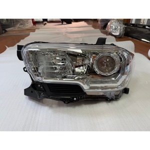 Conjunto de Faros Delanteros Halógenos Estilo Fábrica, Especificación Estadounidense, para Toyota Tacoma 2016 - Product Image 4