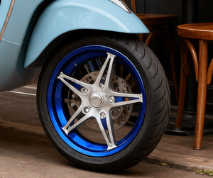 Roues en aluminium durable pour Vespa, idéales pour les trajets quotidiens aux Pays-Bas - Product Image 2