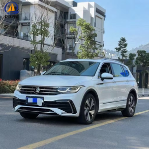 <span class=keywords><strong>Tiguan</strong></span> L <span class=keywords><strong>2023</strong></span> Facelift 380TSI Automático 4WD R-Line Edición Flagship de 7 Plazas - Product Image 1