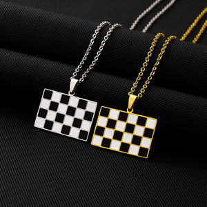 Racing bandera a cuadros encanto enlace cadena collar acero inoxidable 18K chapado en oro Auto Racing Check bandera colgante collar - Product Image 1