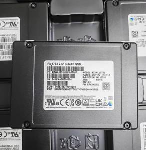 Horng Shing โซลิดสเตทไดรฟ์ใช้ MZWLJ3T8HBLS-00007 PM1733 U.2 3.84T SATA 6Gbps SSD - Product Image 1