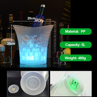 Seau à glace portatif d'extérieur pour le désherbage et le désherbage des boissons froides Conversion de lumière RVB Seau à glace à DEL