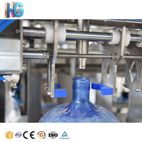 Ligne de production de bouteilles d'eau de type linéaire de 5 gallons, machine de remplissage automatique de bouteilles d'eau minérale de 20 L pour usine d'eau