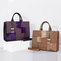 Sac à Bandoulière Imperméable Motif Bonbons à la Mode de Luxe pour Filles en Cuir Pu avec Rivet Décoration Fermeture à Glissière Doublure en Polyester
