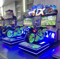 Machine de simulateur de course d'arcade à 2 joueurs de luxe Moto Bike Car Racing Game Board Durable Metal & Plastic Material Garantie 1 an