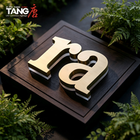 Enseigne en lettres 3D personnalisées en acier inoxydable plaqué or avec éclairage arrière LED 3000K pour restaurants haut de gamme et sociétés de publicité